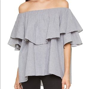 MLM Label Maison Shoulder Top